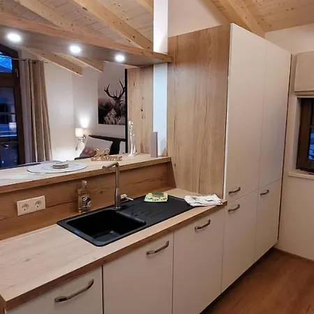 Hochalmbahnen 1-17 We3, Maislaufeldweg 1q Og * Rauris